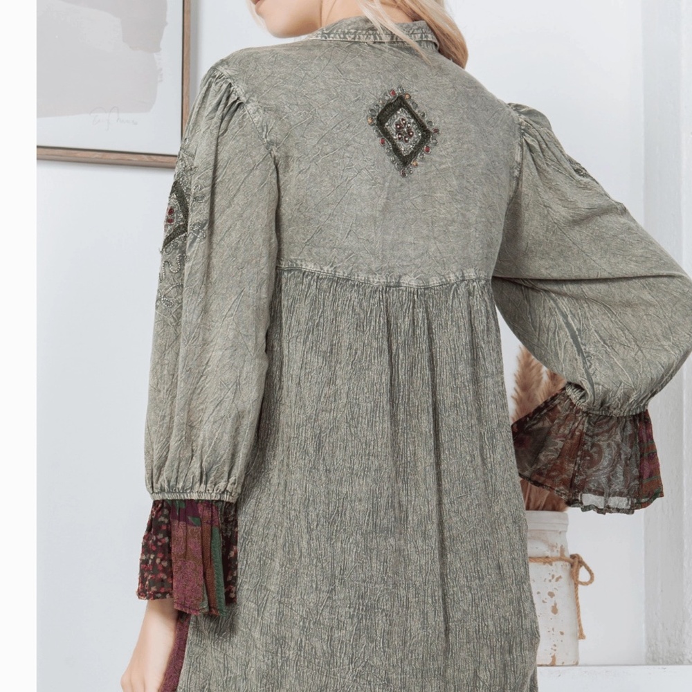 Young Threads Bohemian Style Button Down Shirt - Picture 5 of 8